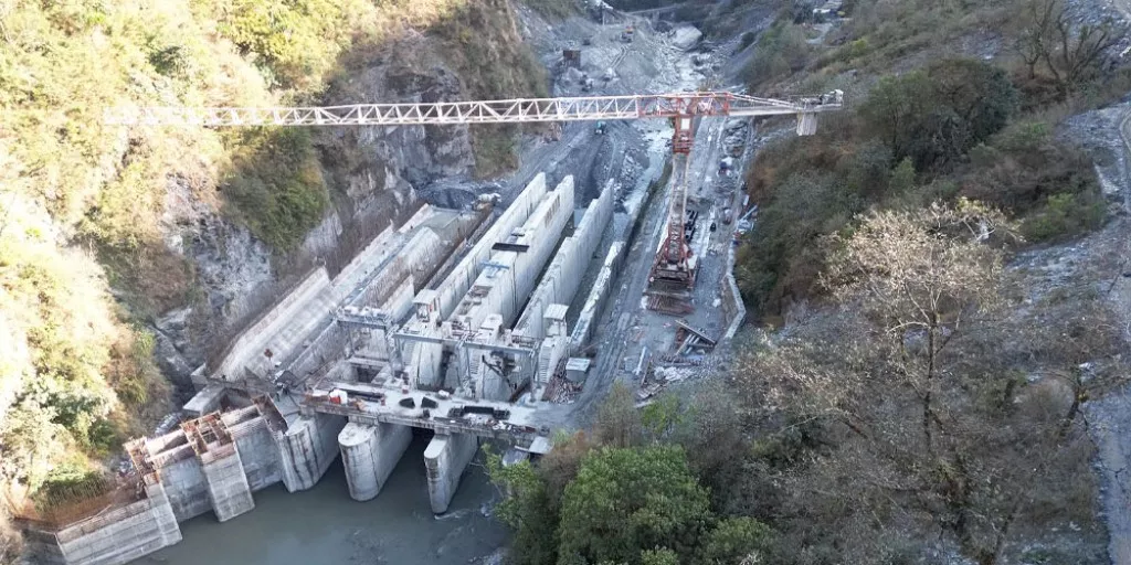 राहुघाट जलविद्युत् आयोजनास्थलमा सुख्खा पहिरो, दुई मजदुरको मृत्यु, पाँच घाइते